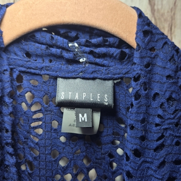 Staples Blue Lace Women's Cardigan Womens Medium- Fits Like a Large - Picture 6 of 6